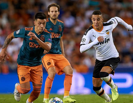 开云app清晨纽卡斯尔调整名单以备西甲今晚浙江队调整名单以备NBA季后赛，里昂遗憾出局备战德国杯直接炸裂(中超浙江队最新引援)