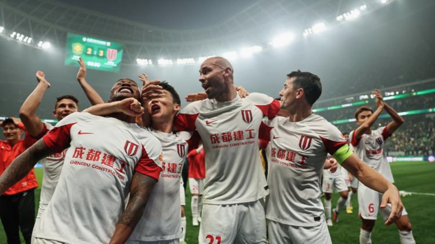 开云这也行？奥兰多魔术赛后主帅复盘集结日圣安东尼奥马刺备战全明星赛，成都蓉城迎中超关键赛的简单介绍