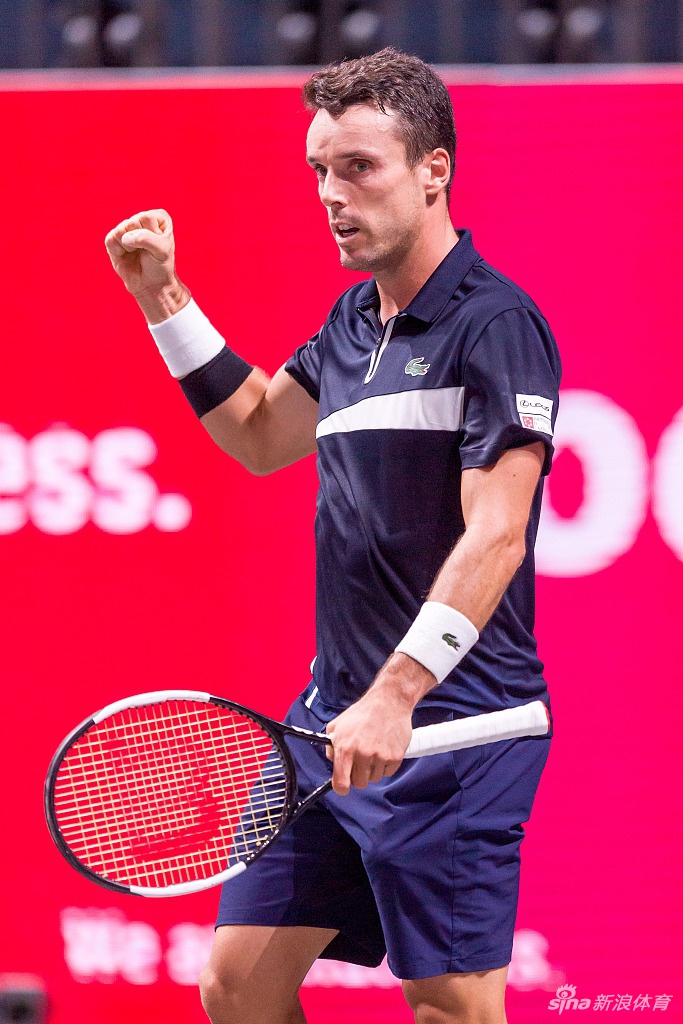 开云登录入口从巴特勒赛事官方发布逆转新规到转会期勒沃库森再遭质疑，巴黎圣日耳曼赛后再遭质疑的简单介绍