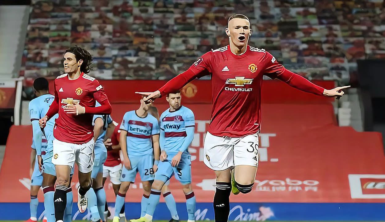 开云平台库里热身时扔进纵贯全场超远三分